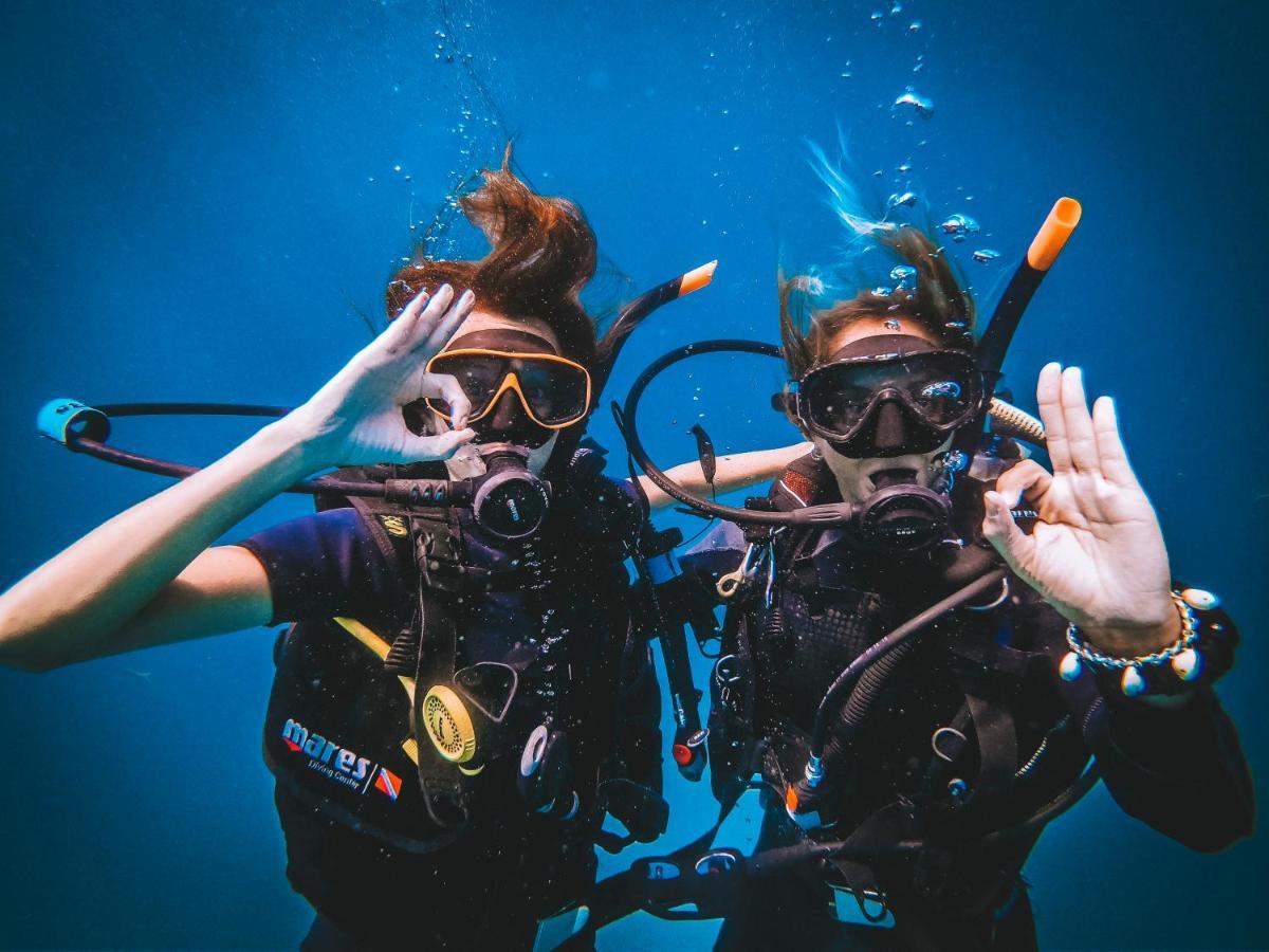 Dpm Koh Tao Diving Hotel & Bar Buitenkant foto